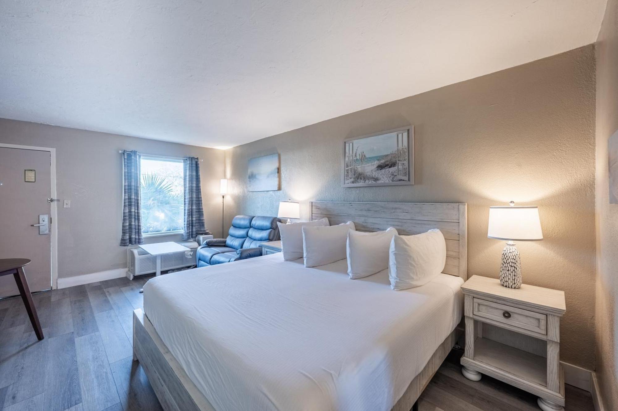 Bay Breeze Aparthotel South Bradenton Екстериор снимка